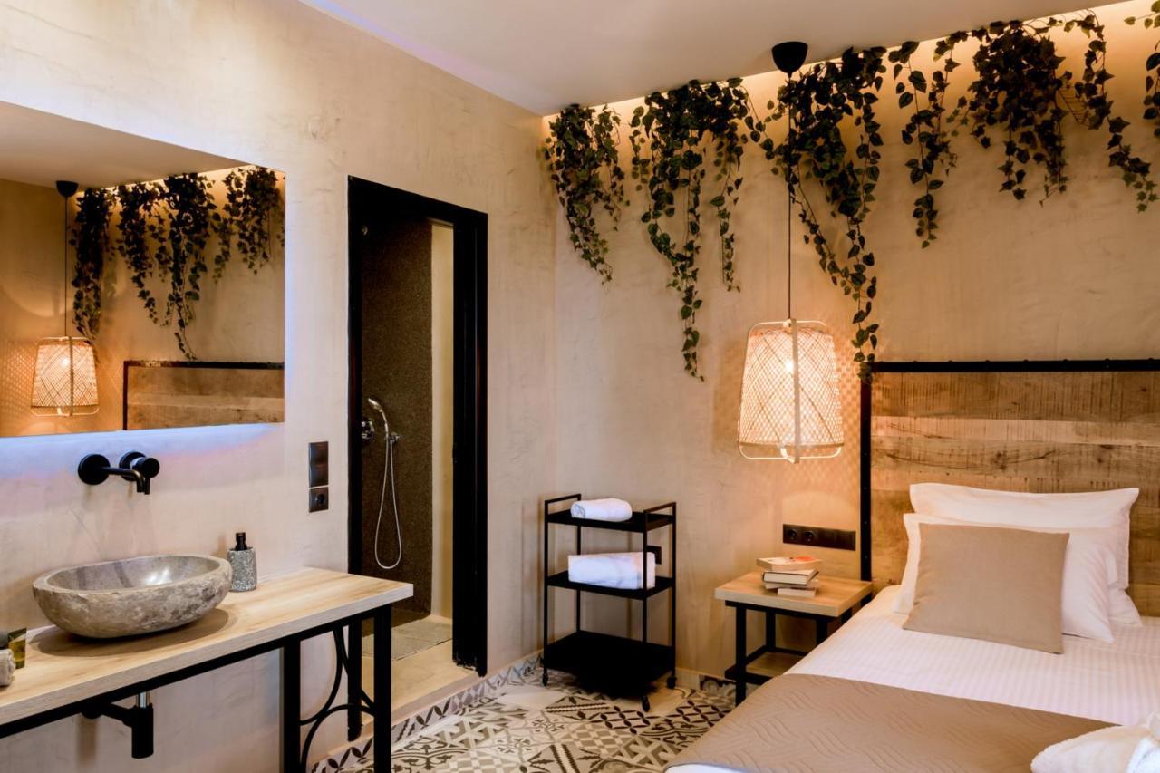 Driades Luxury Apartments Hersonissos  Exterior photo