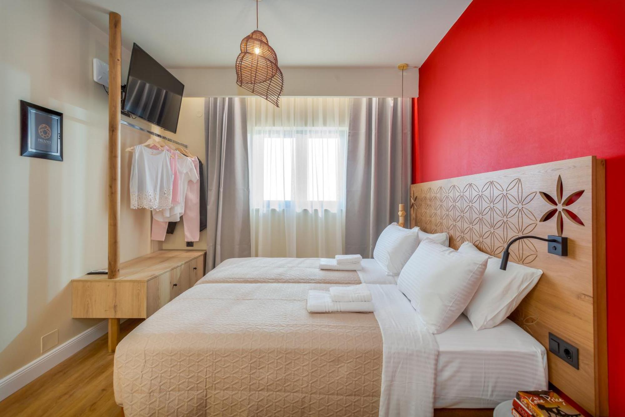 Driades Luxury Apartments Hersonissos  Exterior photo