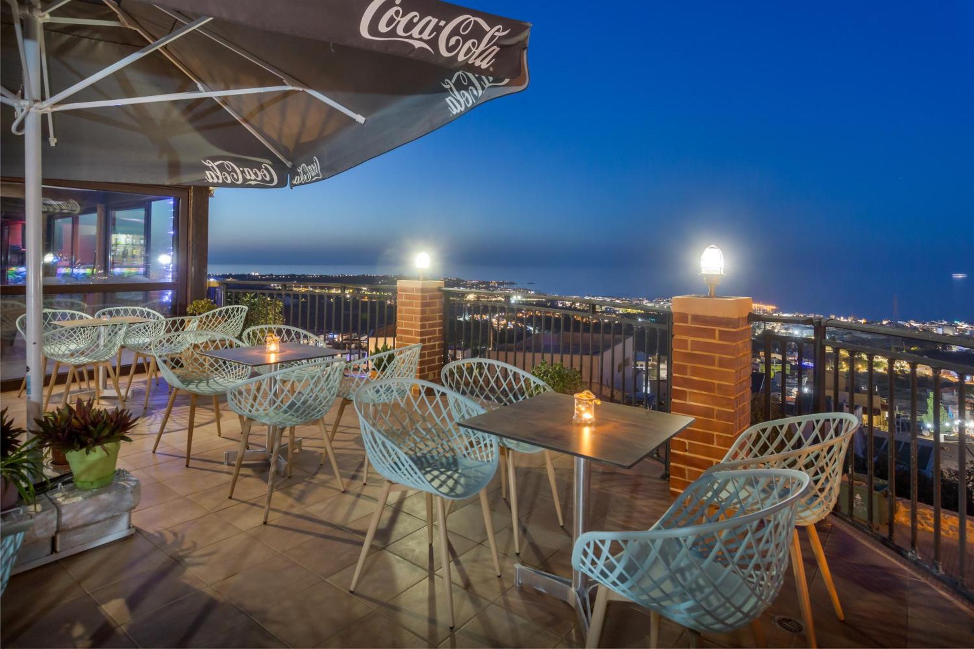Driades Luxury Apartments Hersonissos  Exterior photo